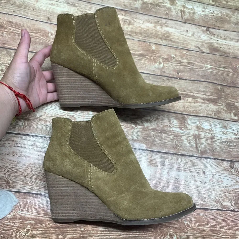 Lucky Brand Womens 9 EU 40 Yamka Chelsea Wedge Ankle Boots Booties Suede Leather